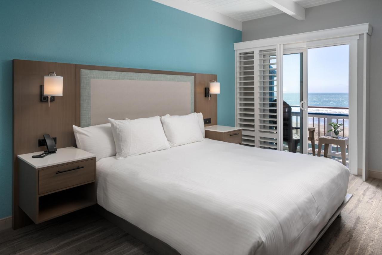 Shoreline Inn...on The Hotel 3*